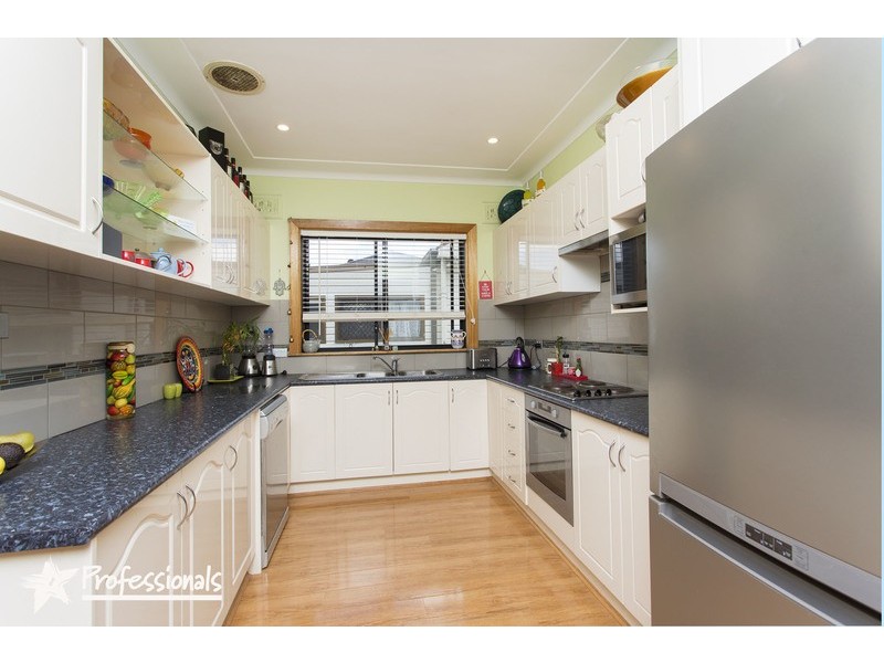 6 Tallawarra Avenue, Padstow NSW 2211