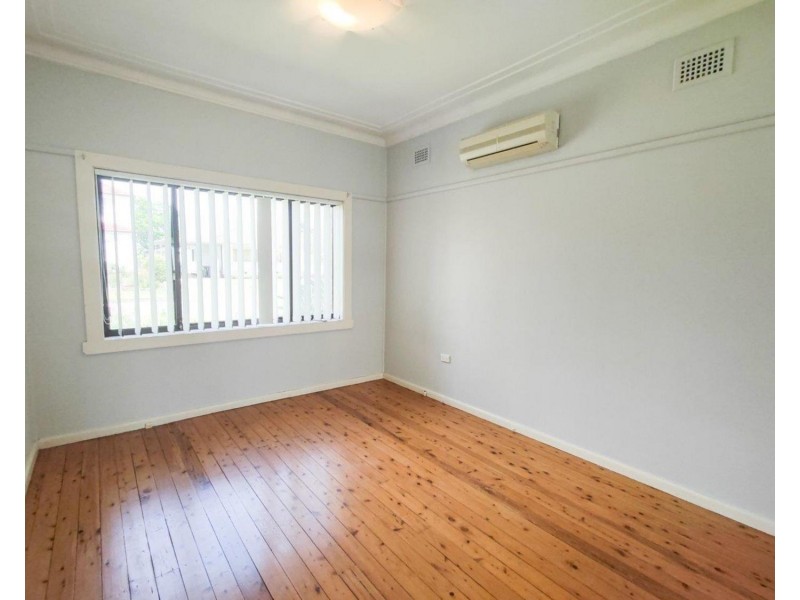 15 Presland Avenue, Revesby NSW 2212