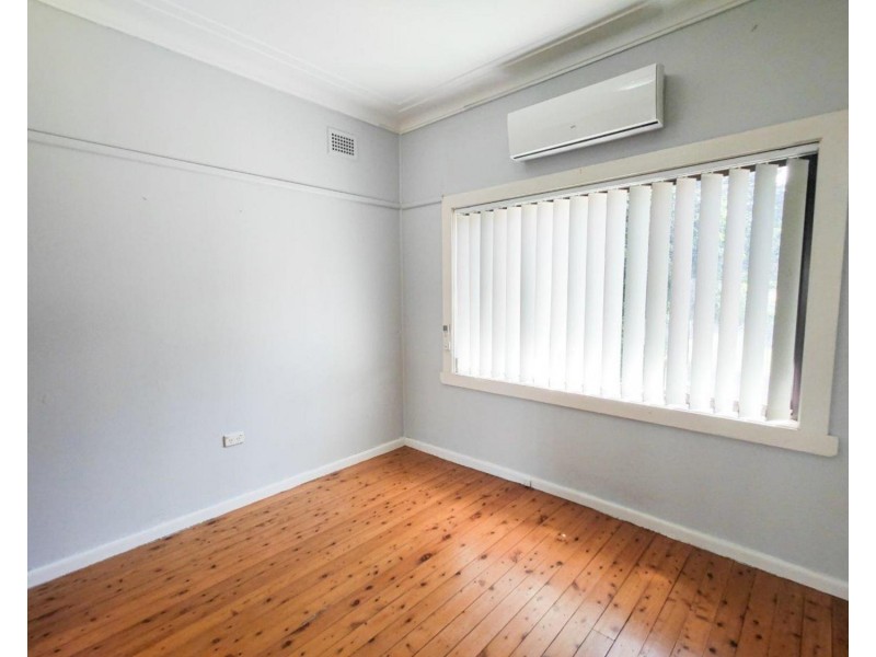 15 Presland Avenue, Revesby NSW 2212