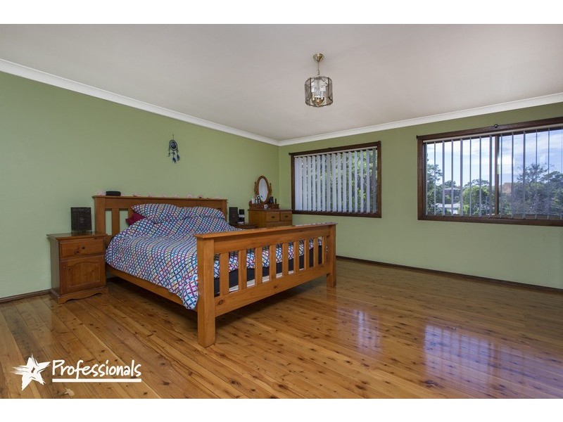 85 Thomas Street, Picnic Point NSW 2213