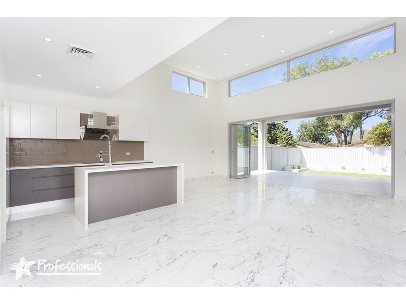 35 Vega Street, Revesby NSW 2212