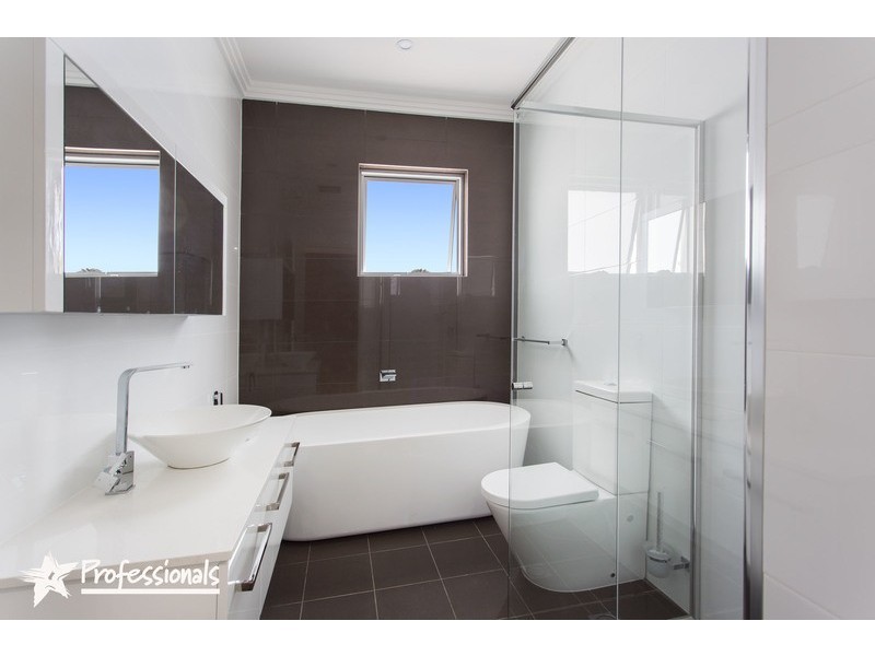 35 Vega Street, Revesby NSW 2212