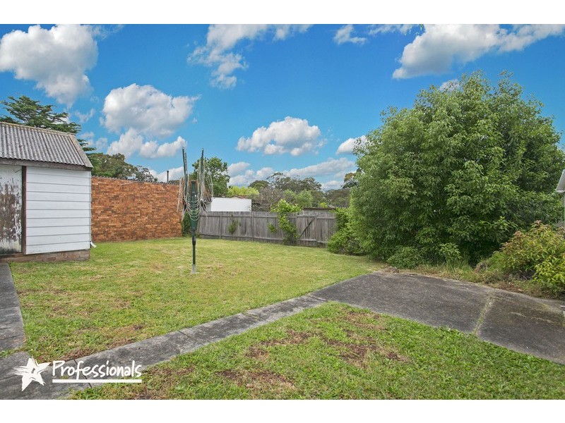 5 Tasker Avenue, Peakhurst NSW 2210