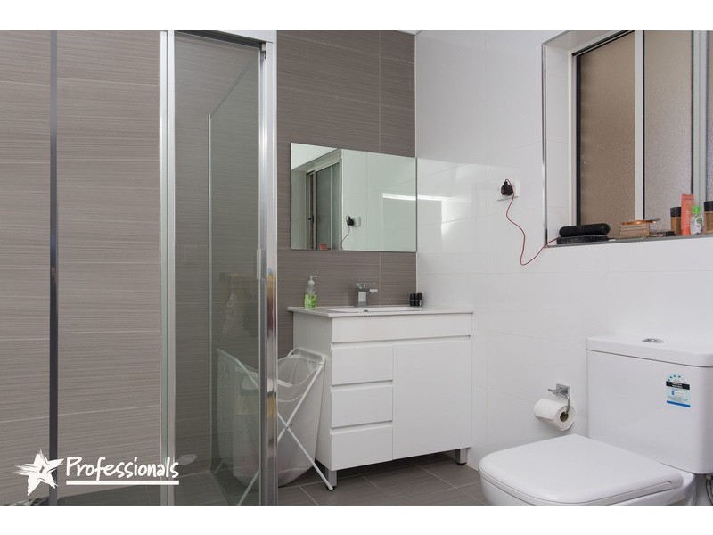 15A Edinburgh Drive, Revesby Heights NSW 2212