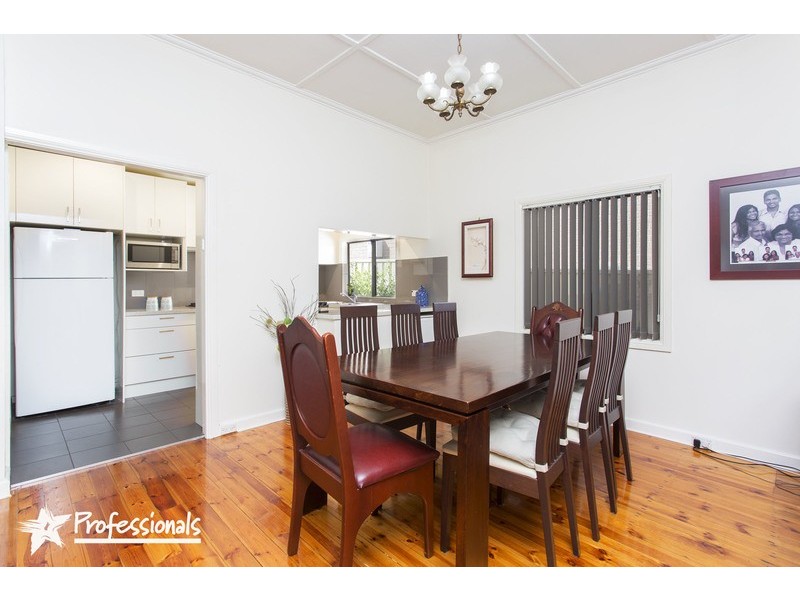 40 Bonds Road, Roselands NSW 2196