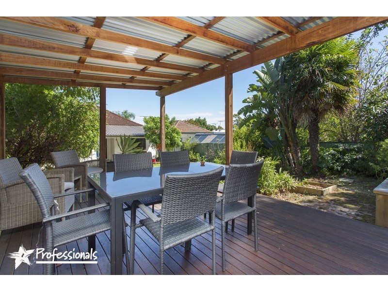 40 Bonds Road, Roselands NSW 2196