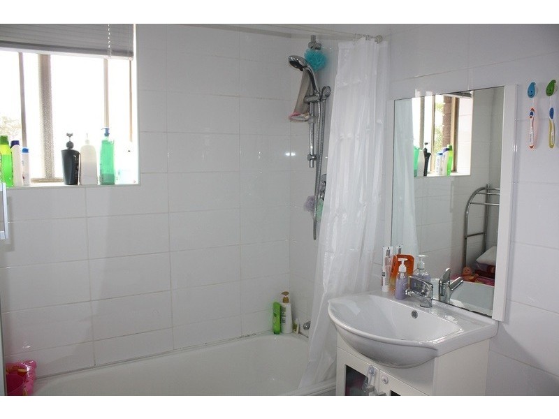 24/7 Myers Street, Roselands NSW 2196