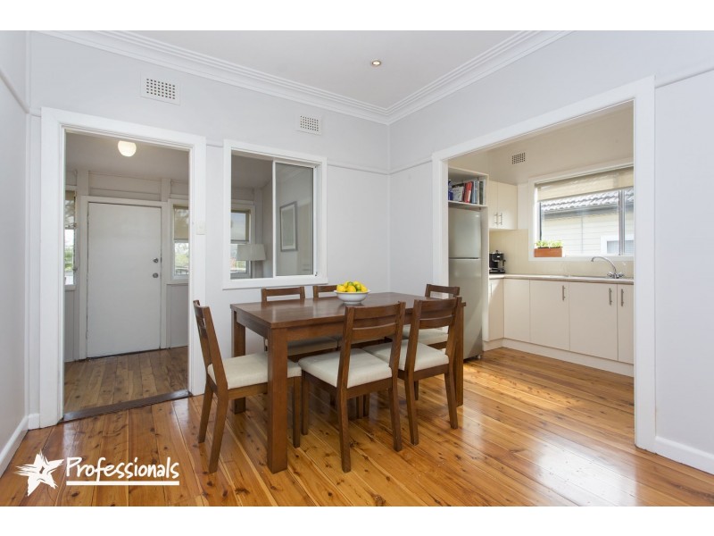 14 Clifford Street, Panania NSW 2213