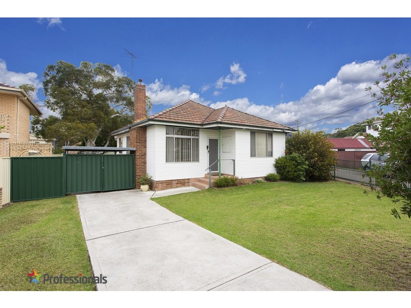 2 Astley Avenue, Padstow NSW 2211