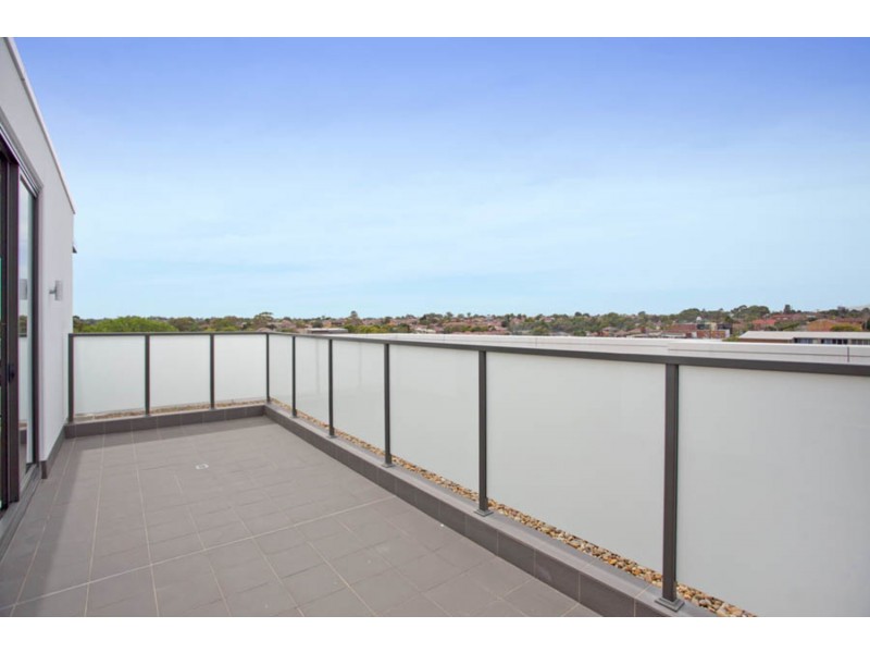 C506/11 Mashman Avenue, Kingsgrove NSW 2208