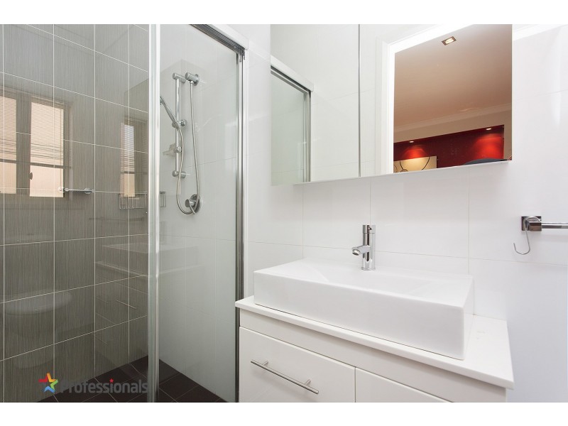 13A Bryant Street, Padstow NSW 2211