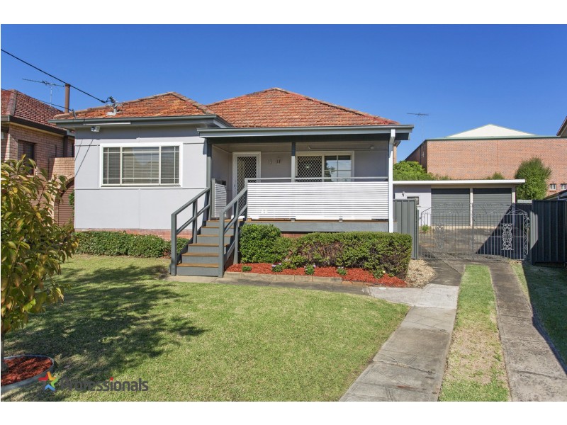 13 Panorama Parade, Panania NSW 2213