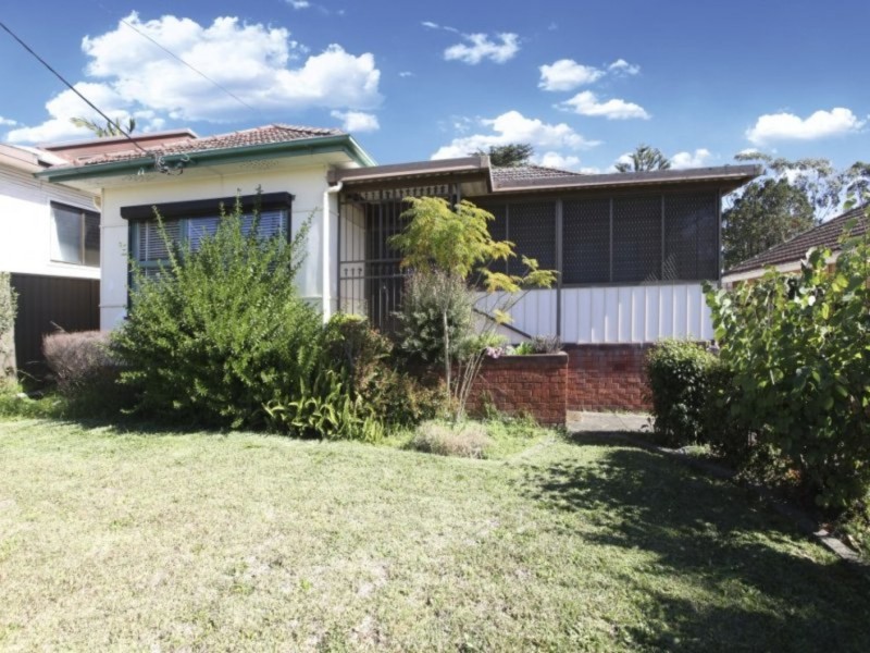 33 Dilke Avenue, Padstow NSW 2211