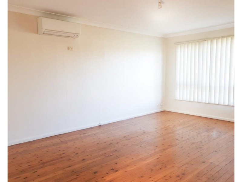 21 Dernancourt Parade, Milperra NSW 2214