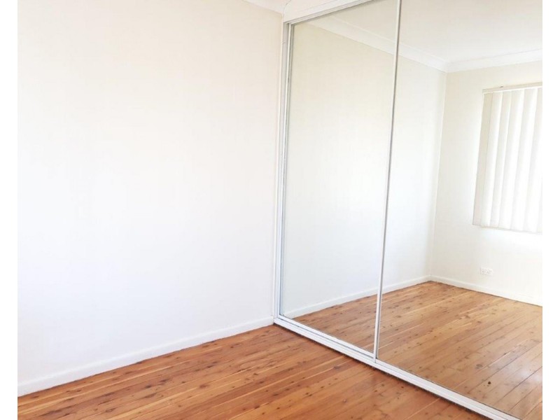 21 Dernancourt Parade, Milperra NSW 2214