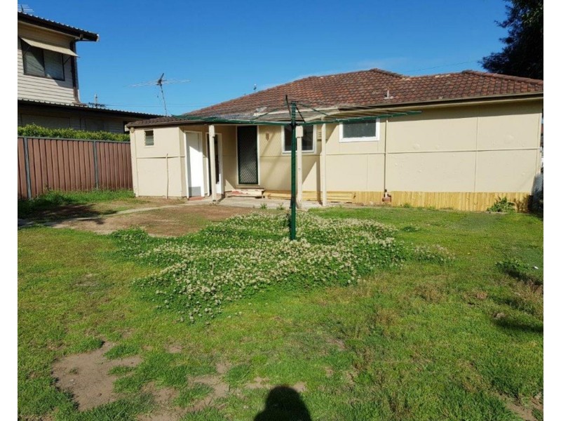21 Dernancourt Parade, Milperra NSW 2214