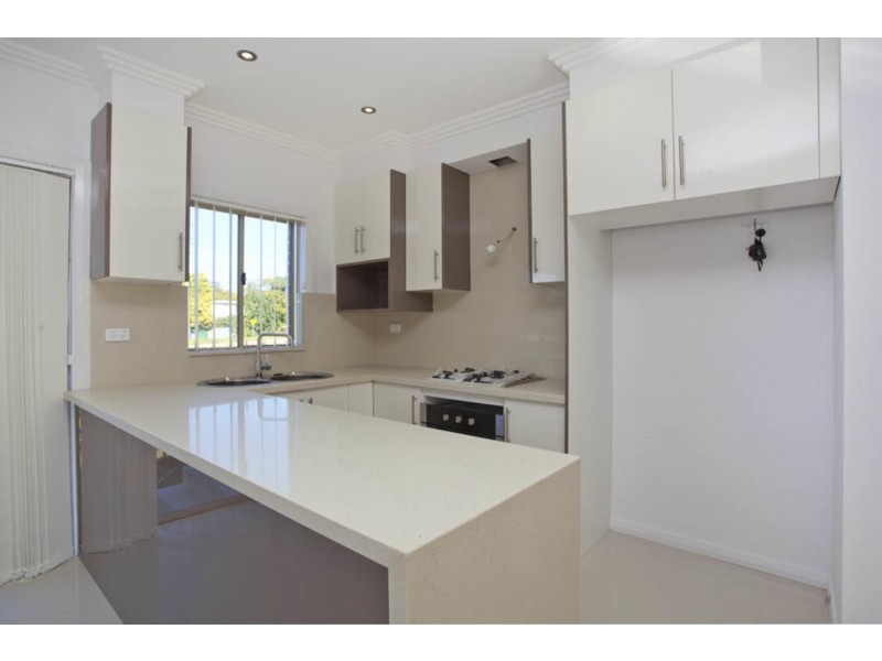 4/61 Marco Avenue, Revesby NSW 2212