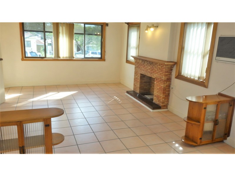 111 Howard Road, Padstow NSW 2211