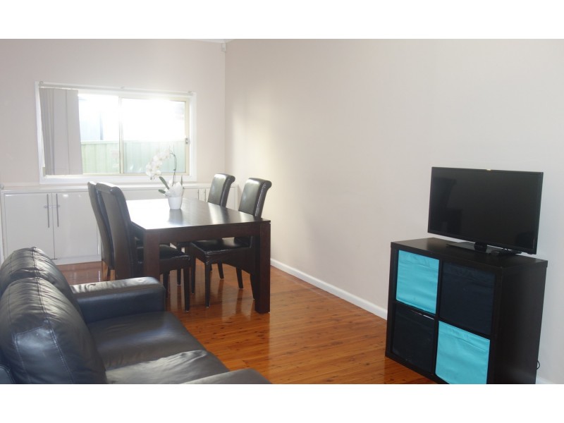 156 Picnic Point Road, Picnic Point NSW 2213