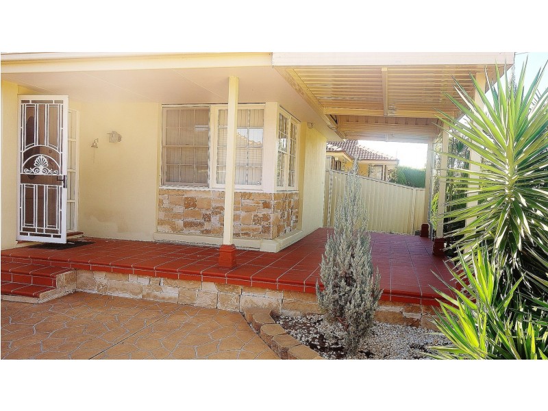 36 Jacaranda Crescent, Casula NSW 2170