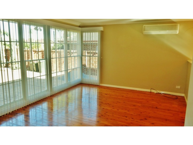 36 Jacaranda Crescent, Casula NSW 2170