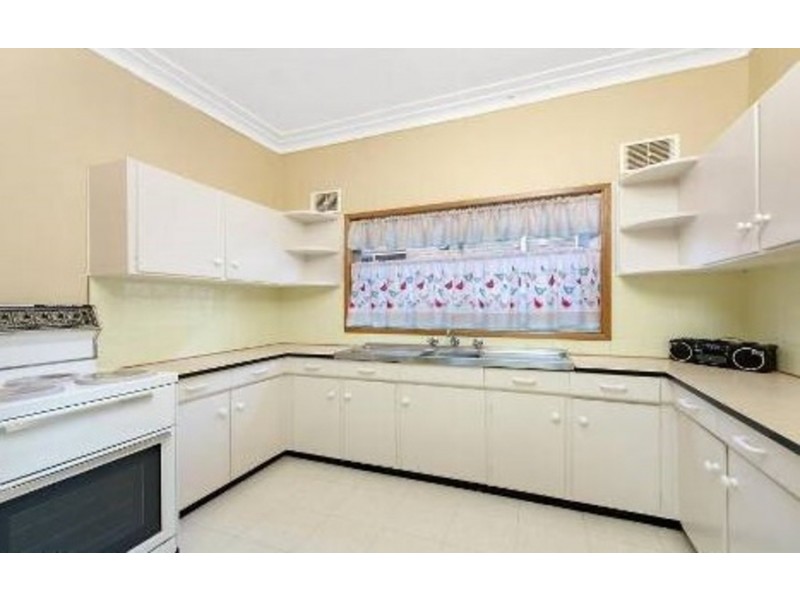 19 Spring Street, Padstow NSW 2211