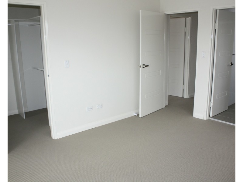 33 The River Road, Revesby NSW 2212