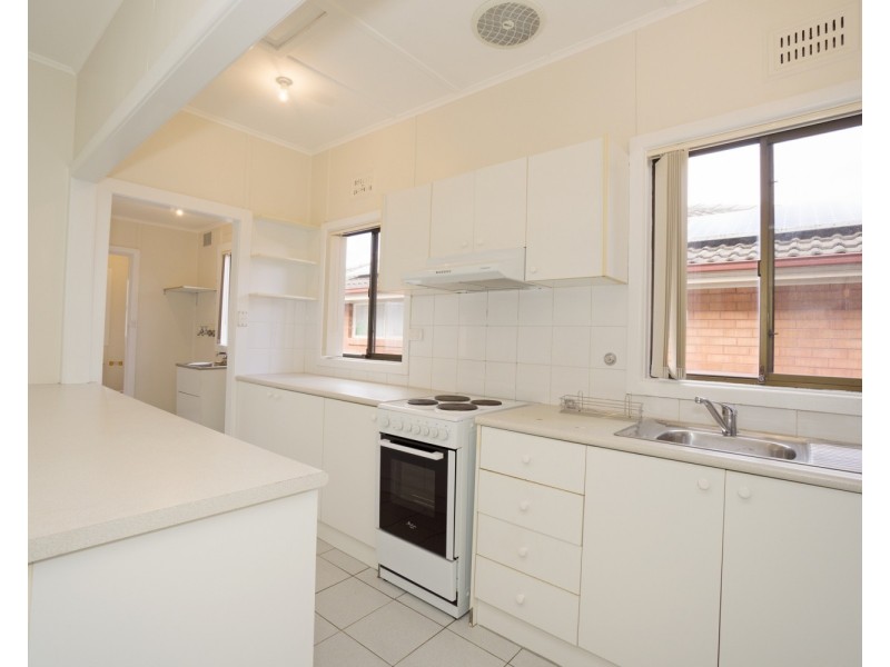 6 Tony Crescent, Padstow NSW 2211