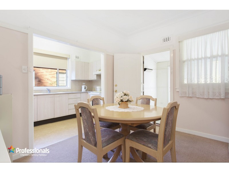 93 Tompson Road, Panania NSW 2213