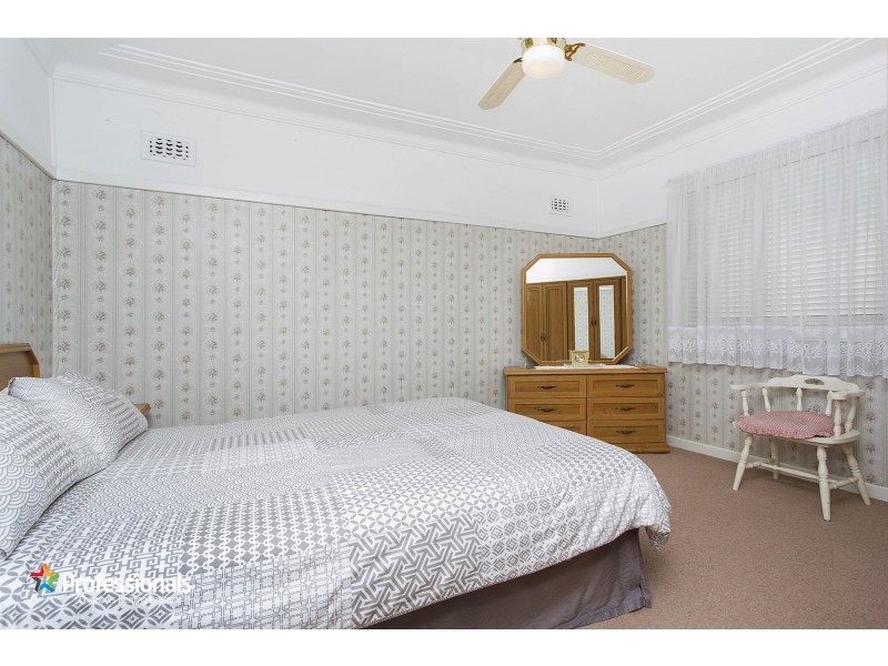 93 Tompson Road, Panania NSW 2213