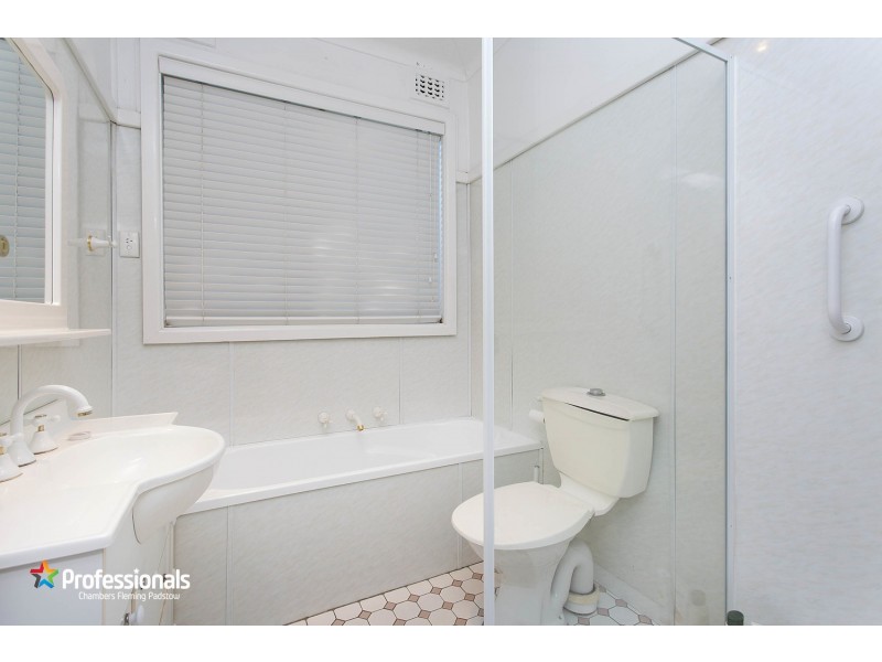 93 Tompson Road, Panania NSW 2213