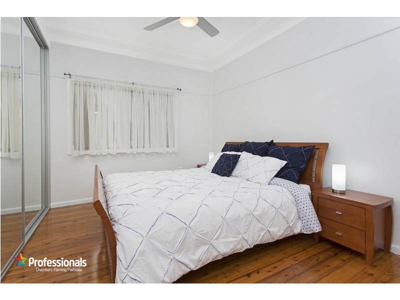 208 Horsley Road, Panania NSW 2213