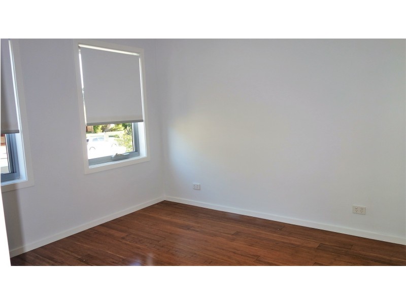 7 Pozieres Avenue, Milperra NSW 2214