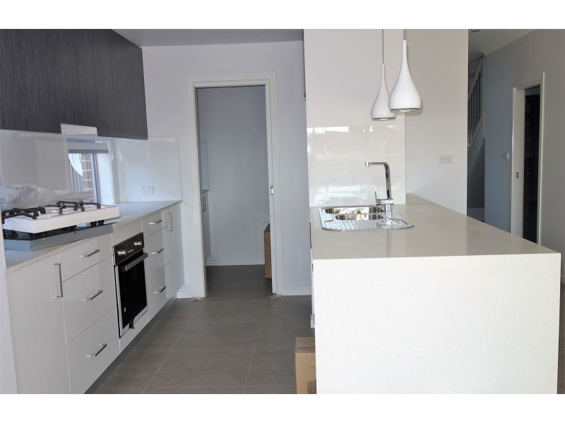 7 Pozieres Avenue, Milperra NSW 2214