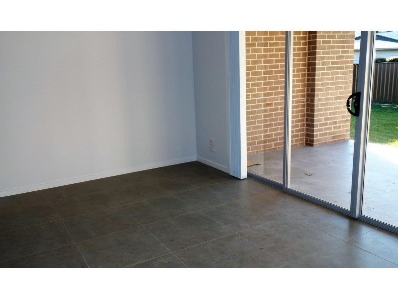 7 Pozieres Avenue, Milperra NSW 2214