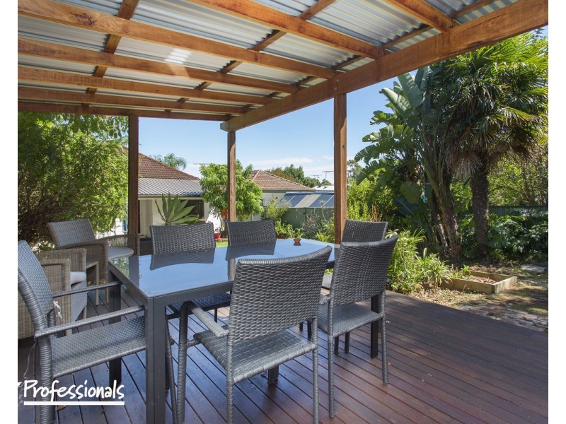 40 Bonds Road, Roselands NSW 2196