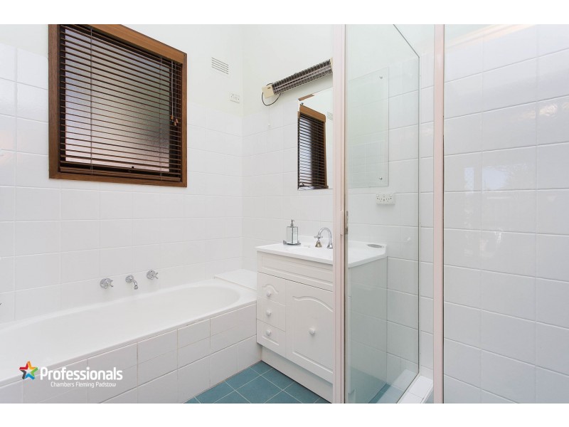 2/57 Uranus Road, Revesby NSW 2212