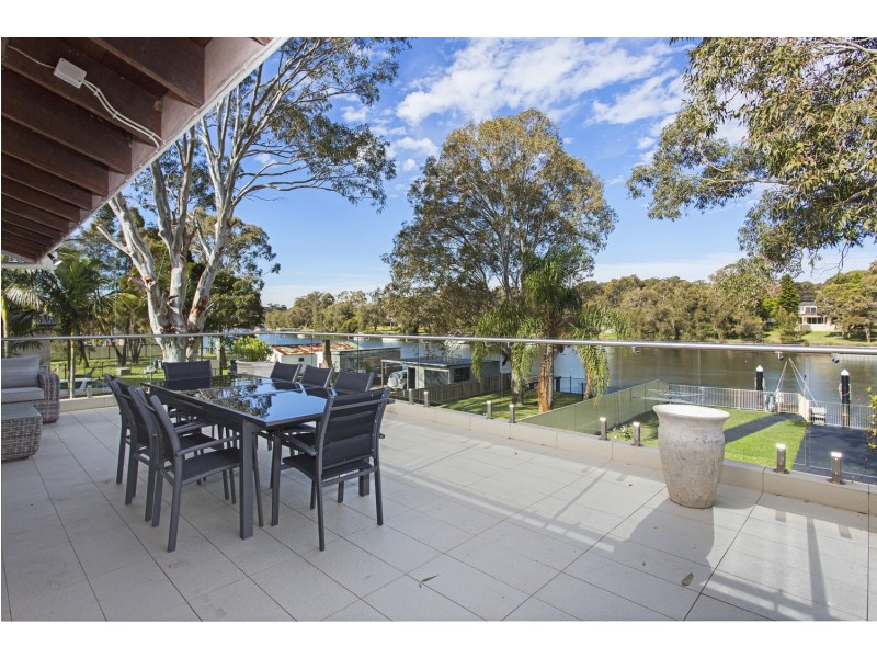590 Henry Lawson Drive, East Hills NSW 2213