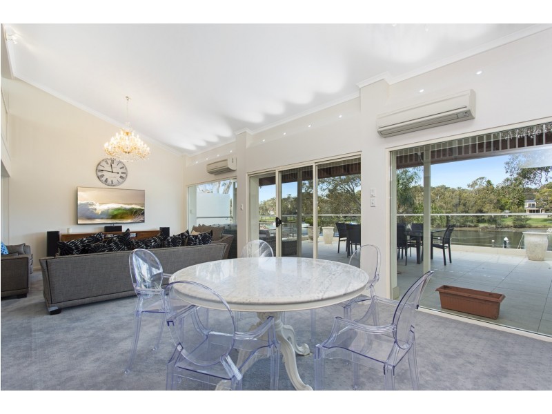 590 Henry Lawson Drive, East Hills NSW 2213