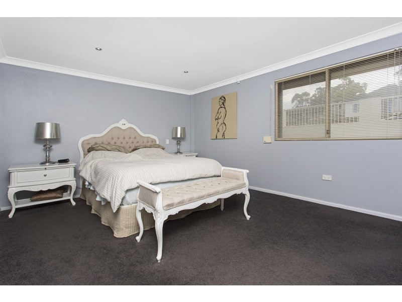 590 Henry Lawson Drive, East Hills NSW 2213