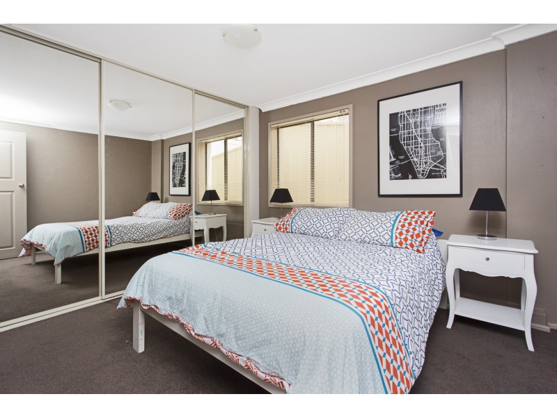 590 Henry Lawson Drive, East Hills NSW 2213