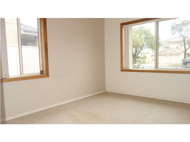 17 Knight Avenue, Panania NSW 2213