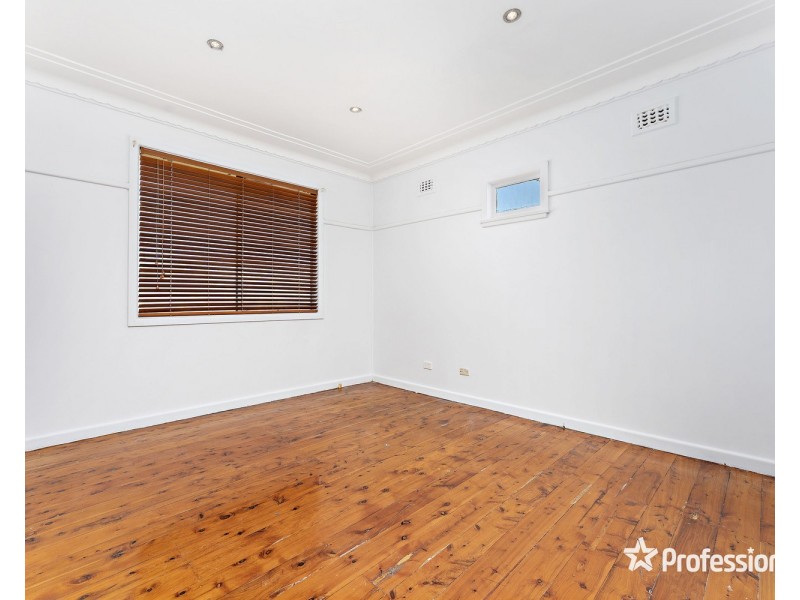 14 Faraday Road, Padstow NSW 2211