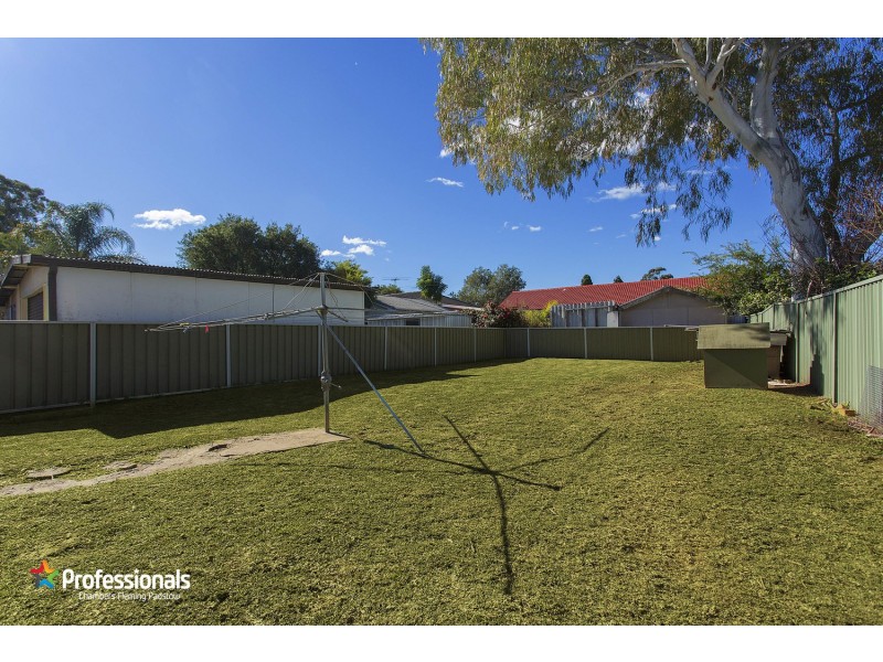 39 Toby Crescent, Panania NSW 2213