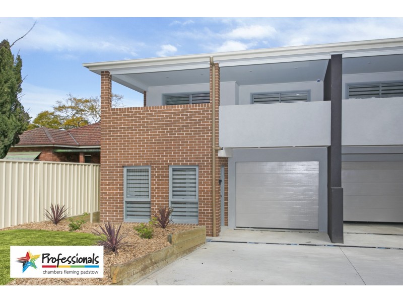 686A Henry Lawson Drive, East Hills NSW 2213