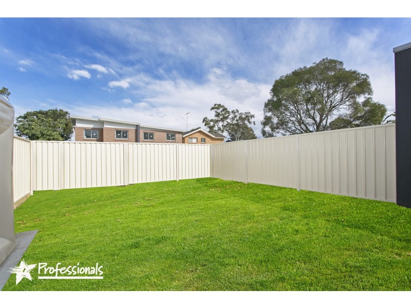 686A Henry Lawson Drive, East Hills NSW 2213