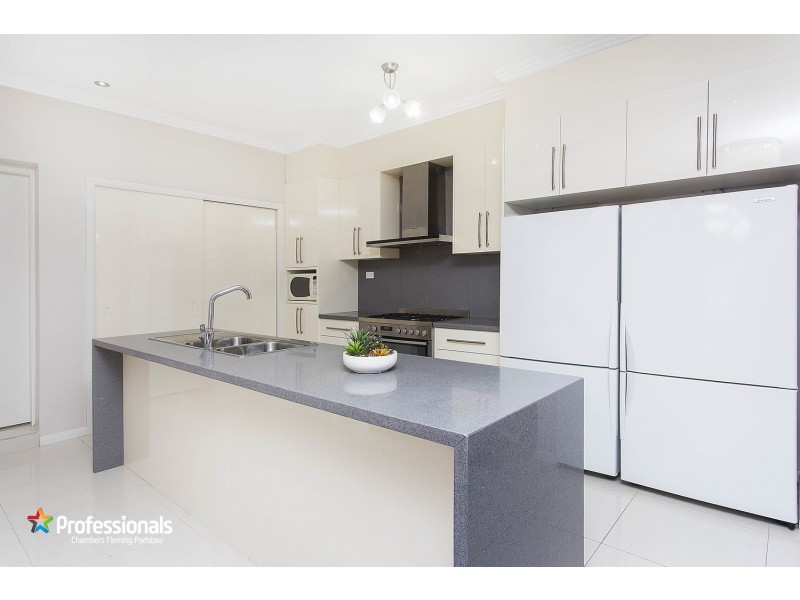 6 Rhonda Street, Revesby NSW 2212