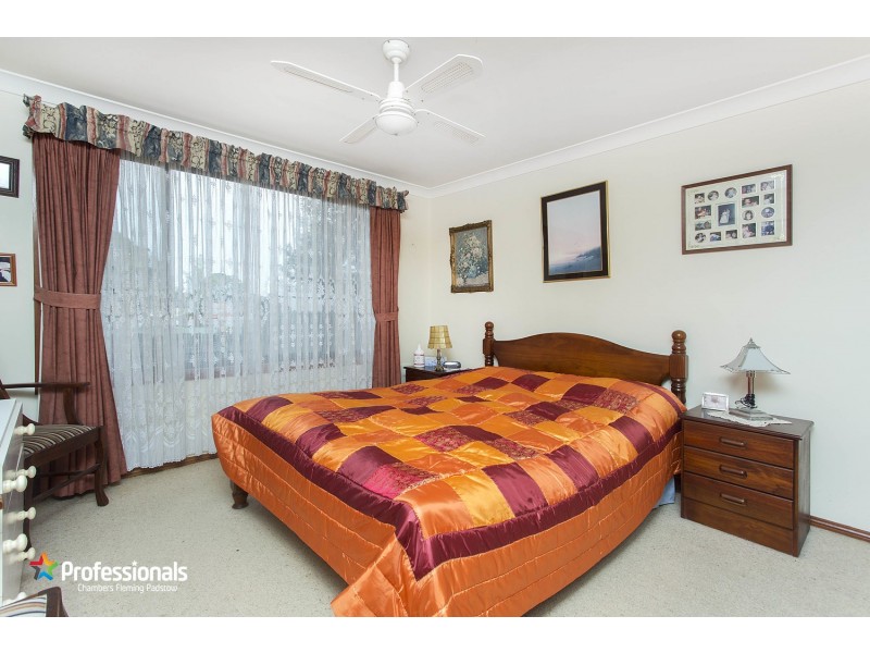 92 Victor Avenue, Picnic Point NSW 2213