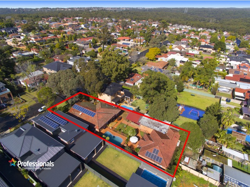 92 Victor Avenue, Picnic Point NSW 2213