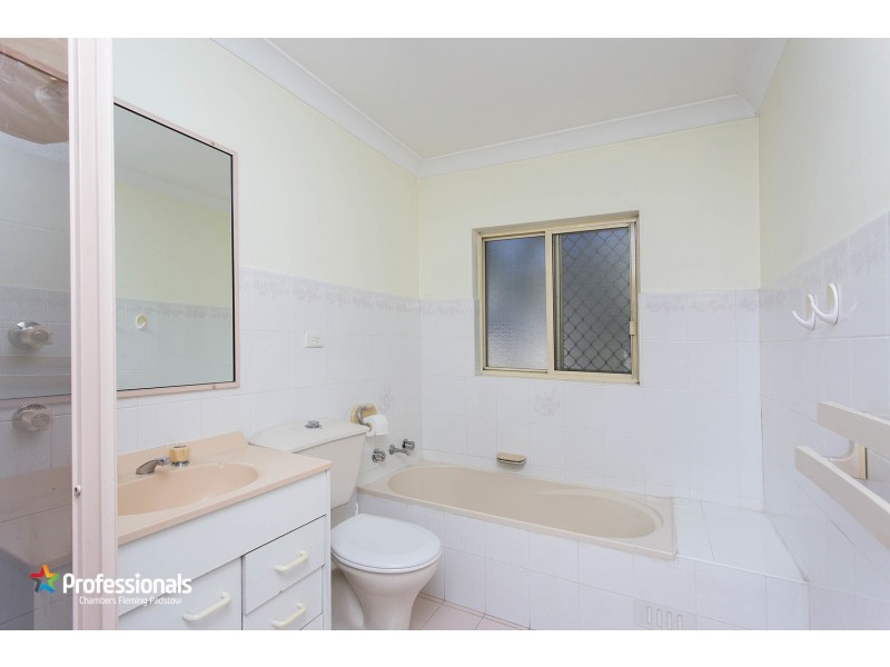 4/165 Chapel Road, Bankstown NSW 2200